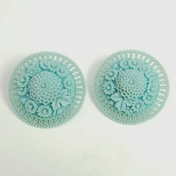 Vintage Large Blue Round Clip On Earrings, Floral Filigree Design, Plastic - Picture 1 of 6
